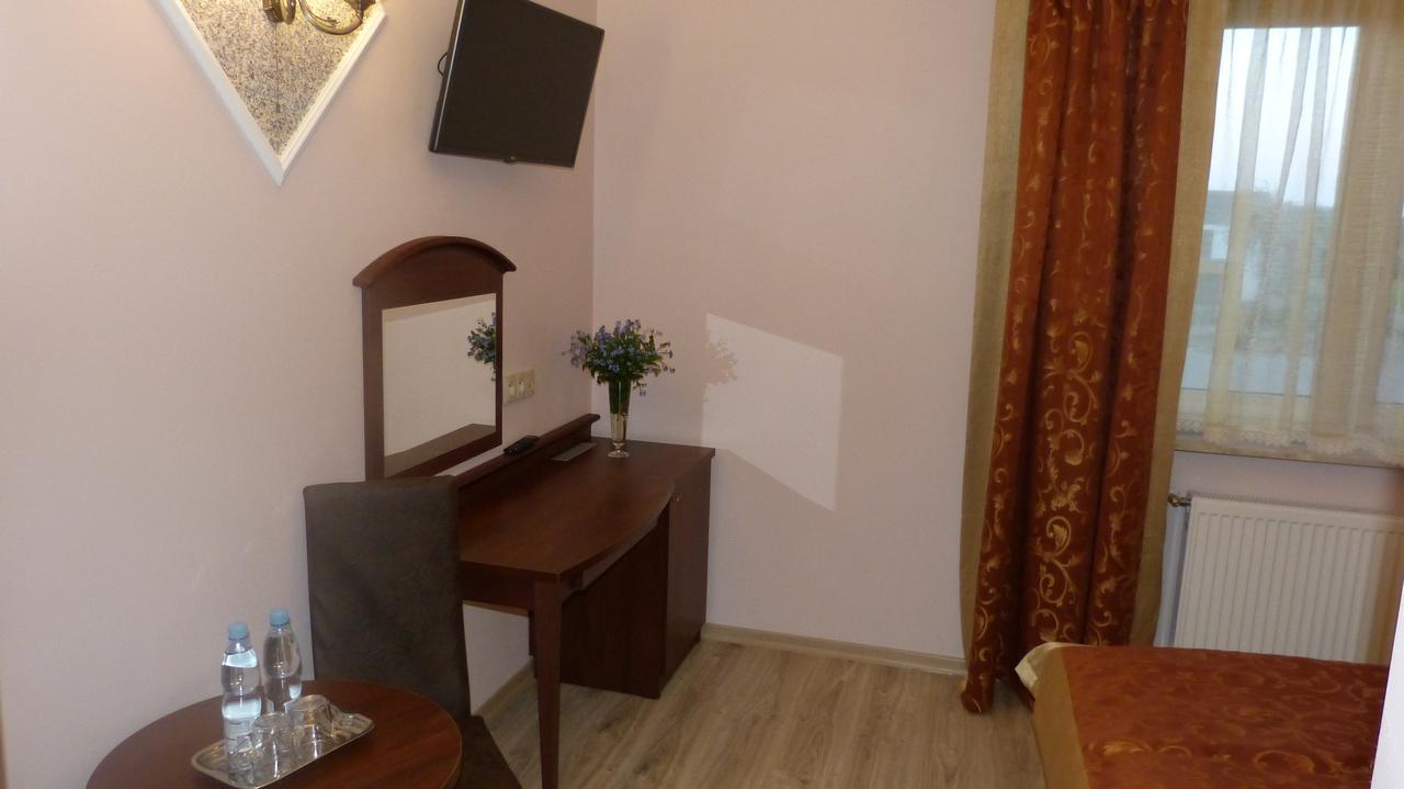 Hotel Irys Lublin Exterior foto